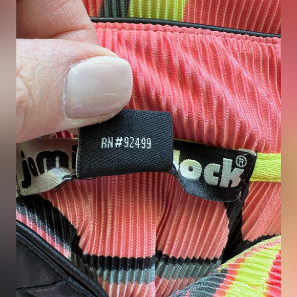 EUC Jamie Sadock Sleeveless Pleated Top w/Zippered Front & Abstract Pattern - Picture 7 of 9